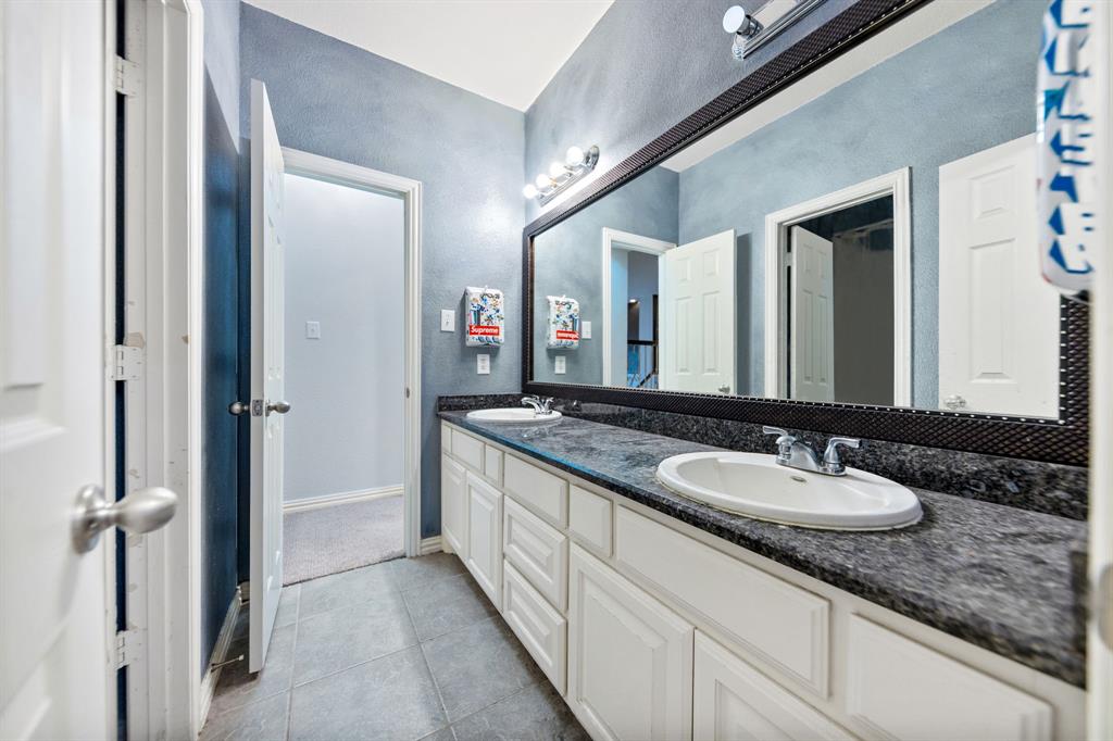 7096 Carmona Property Photo 25