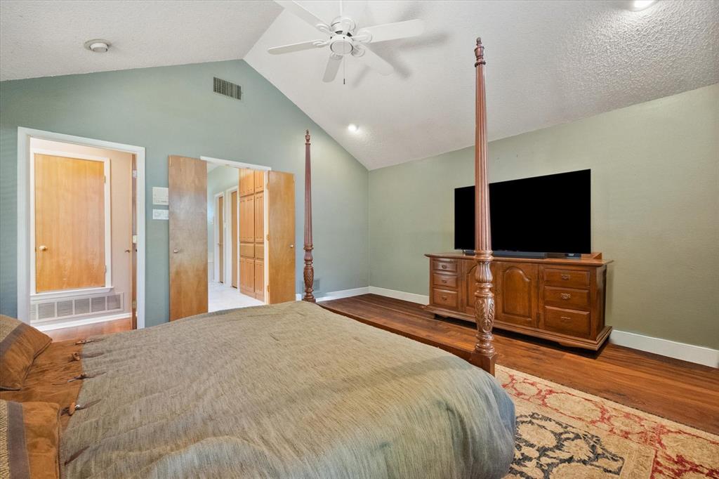4917 Wareham Drive Property Photo 16