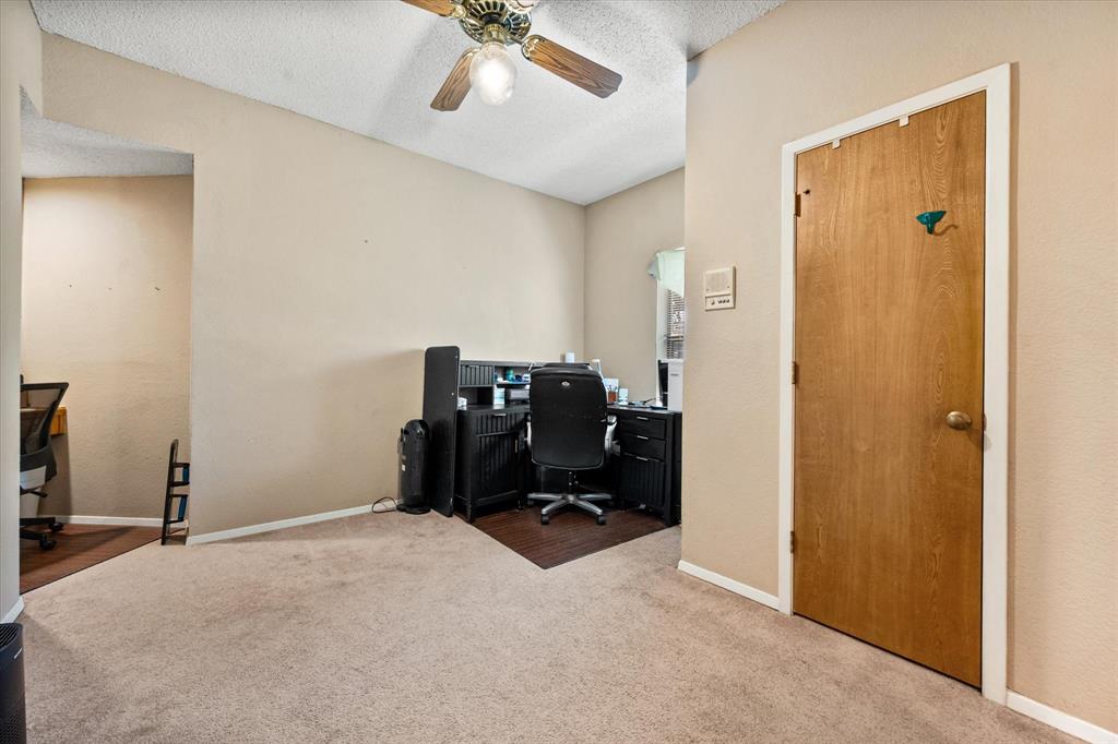4917 Wareham Drive Property Photo 17