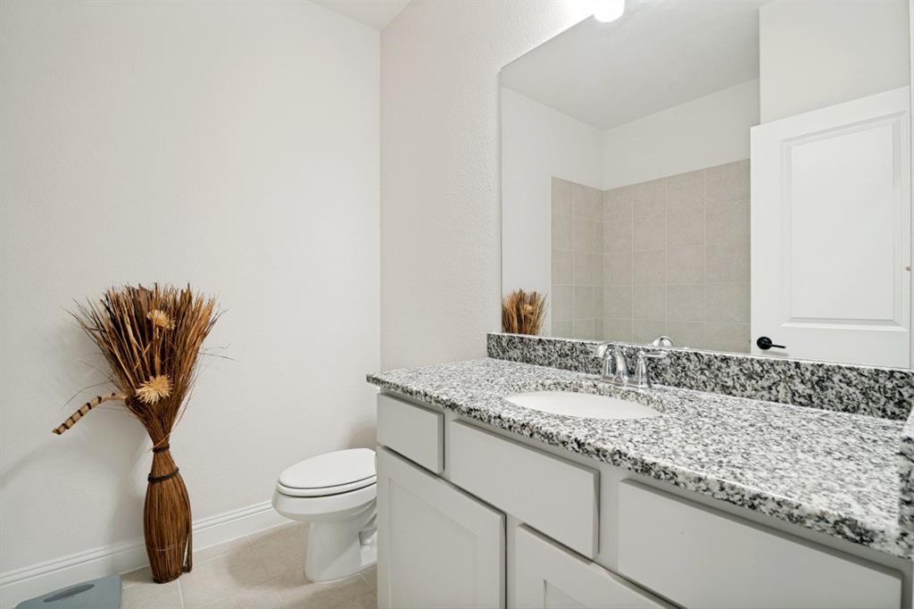 852 Vineyard Way Property Photo 24