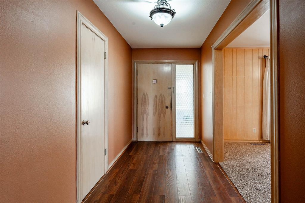 1001 E Nevada Property Photo 7