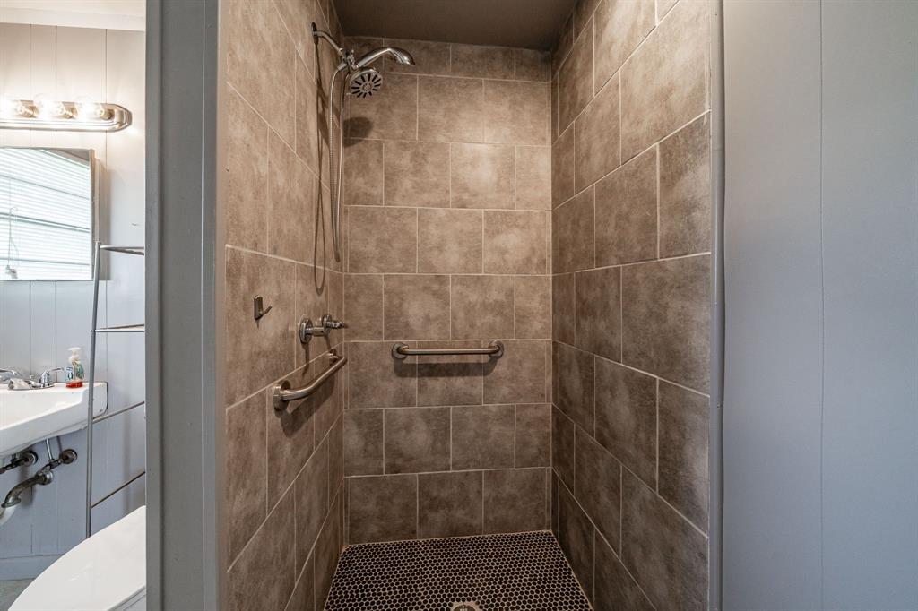 1001 E Nevada Property Photo 35