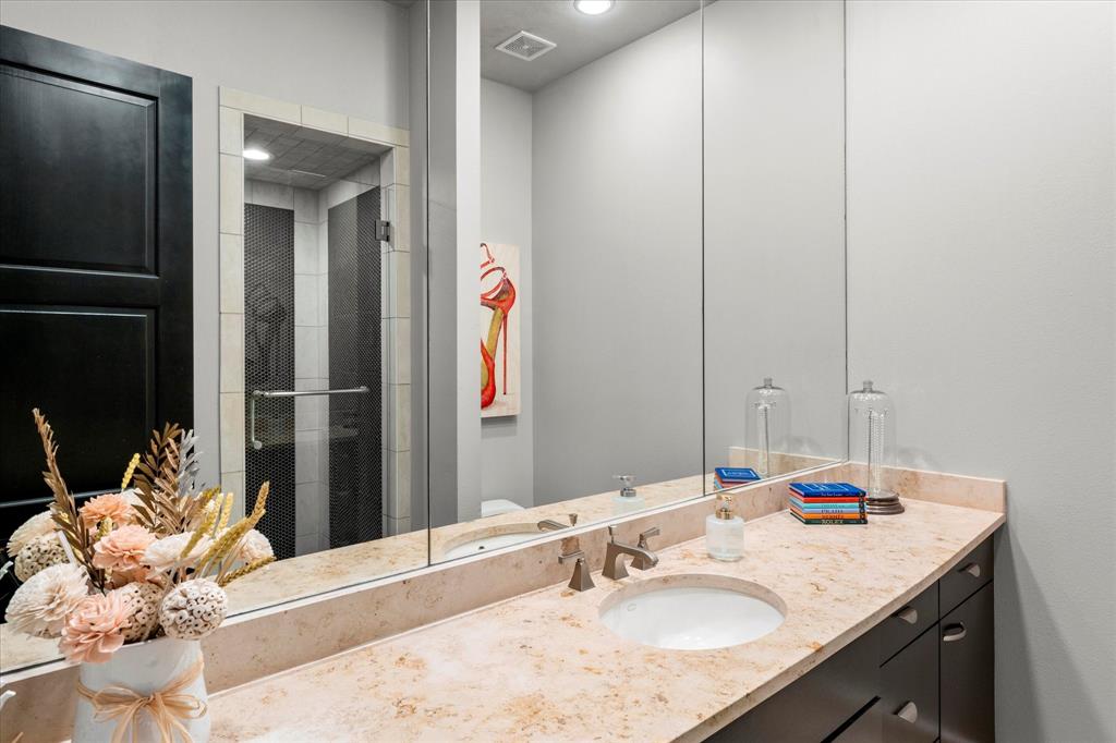 45 Palisades Boulevard Property Photo 28