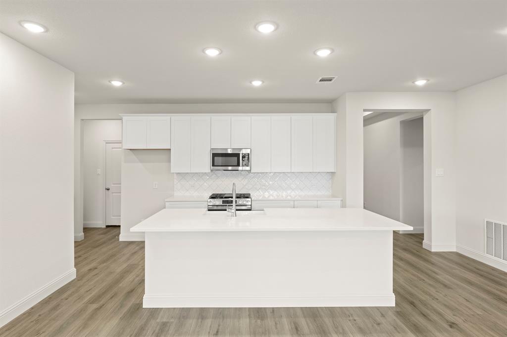2021 Leighton Top Road Property Photo 9