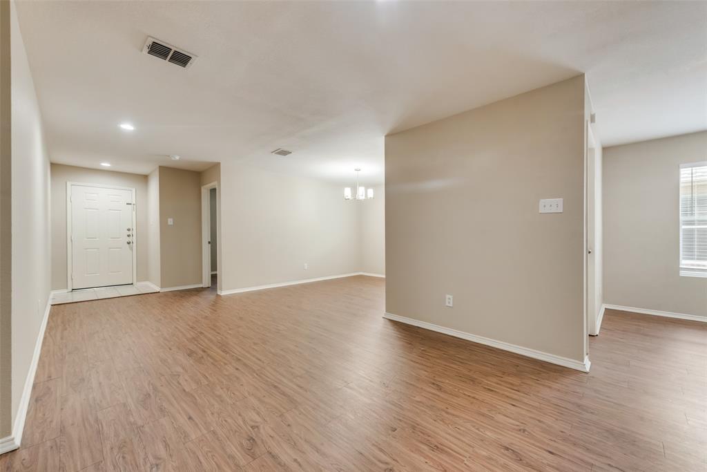 12617 Seagull Way Property Photo 3