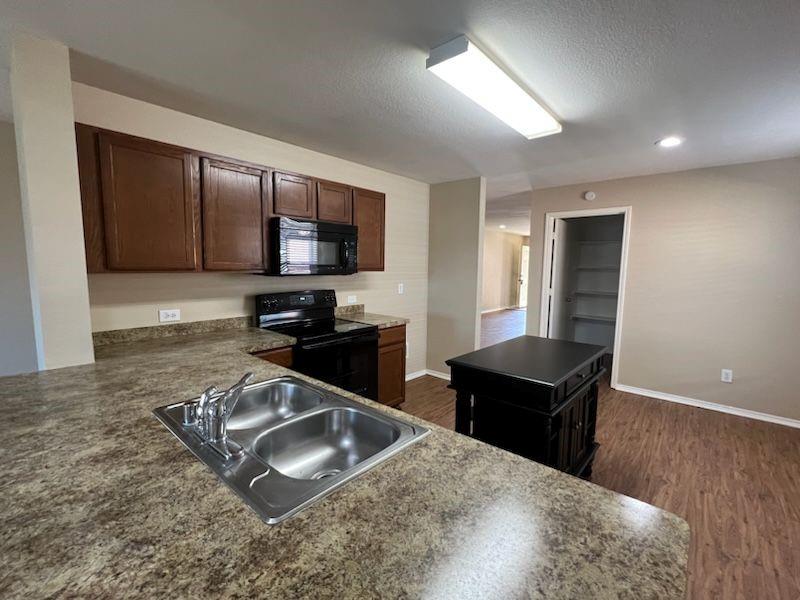 12617 Seagull Way Property Photo 7