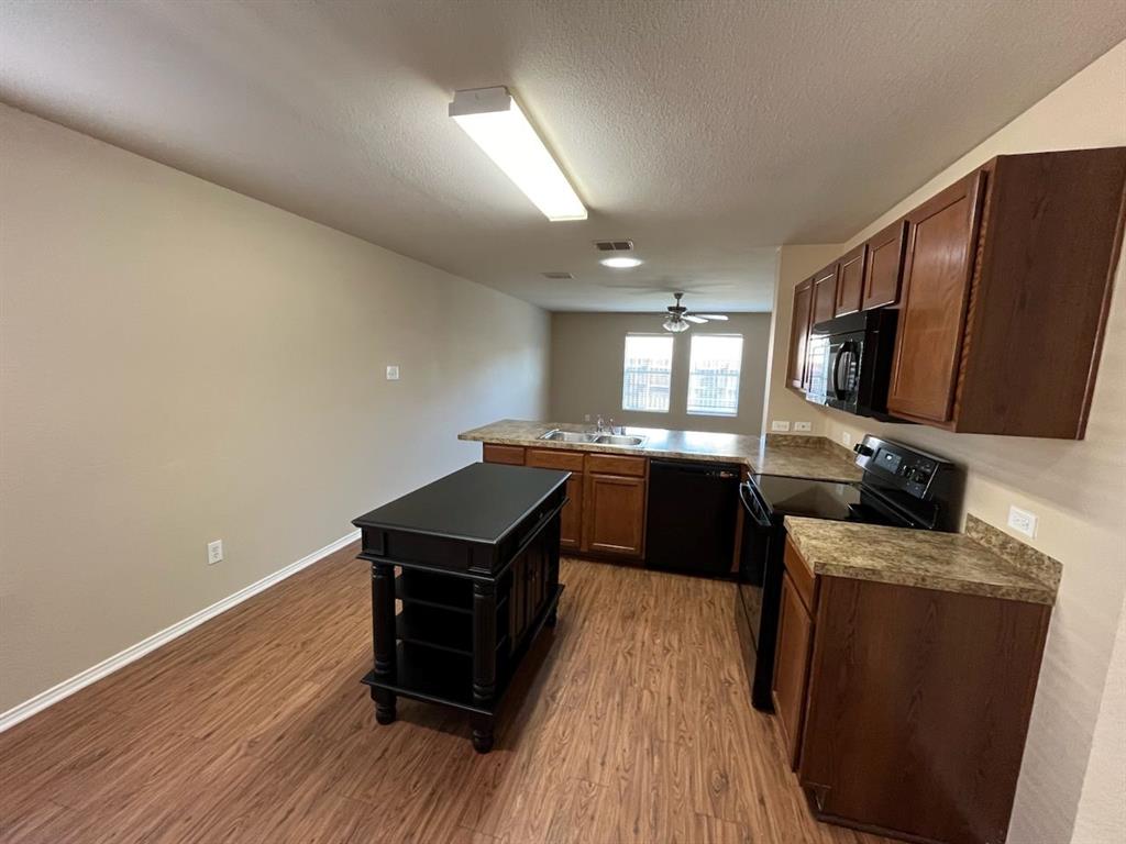 12617 Seagull Way Property Photo 9