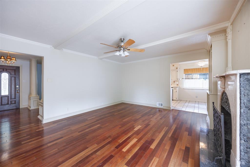 1404 Seminole Drive Property Photo 9