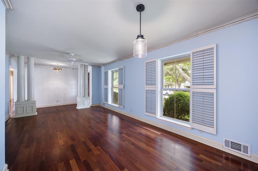 1404 Seminole Drive Property Photo 16