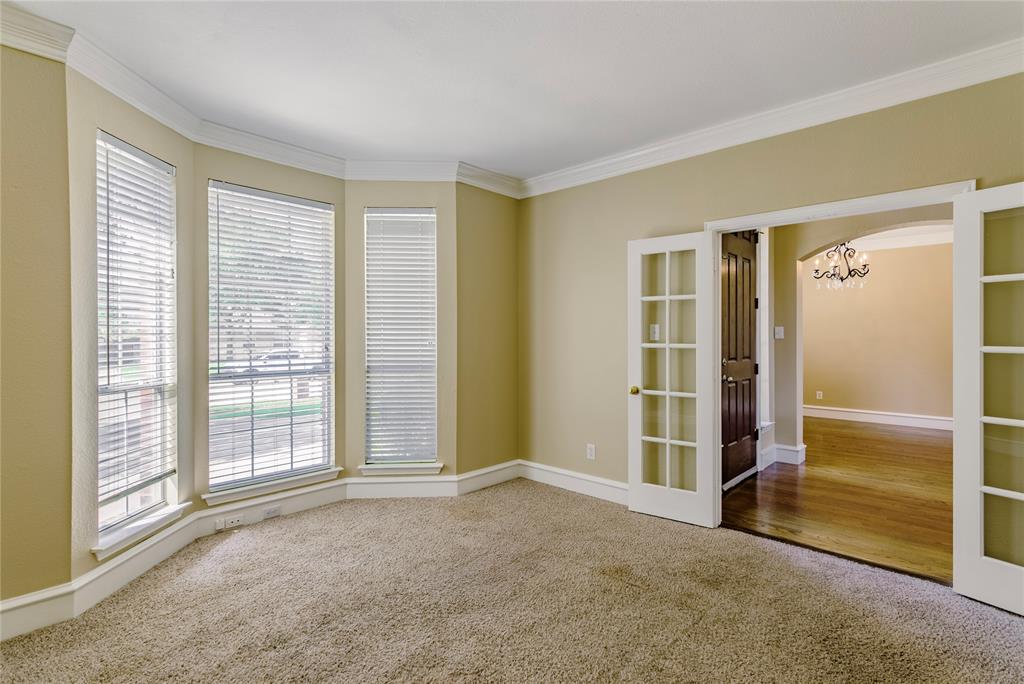 1211 Limestone Creek Drive Property Photo 3