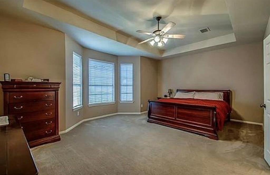 204 Granite Falls Drive Property Photo 6