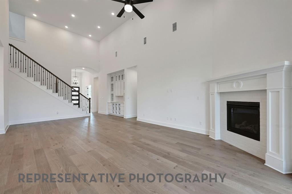 1611 Trinity Forest Drive Property Photo 8