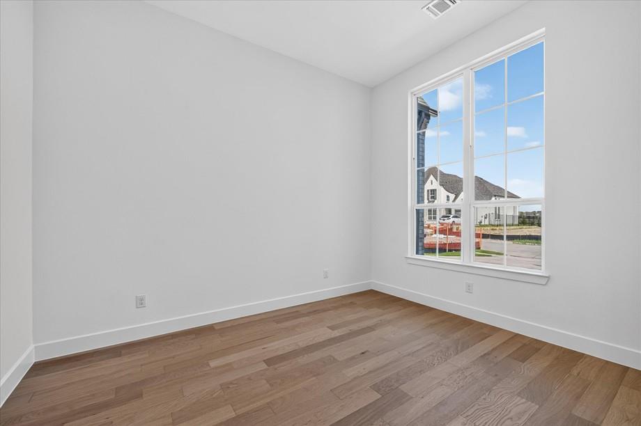 1611 Trinity Forest Drive Property Photo 12