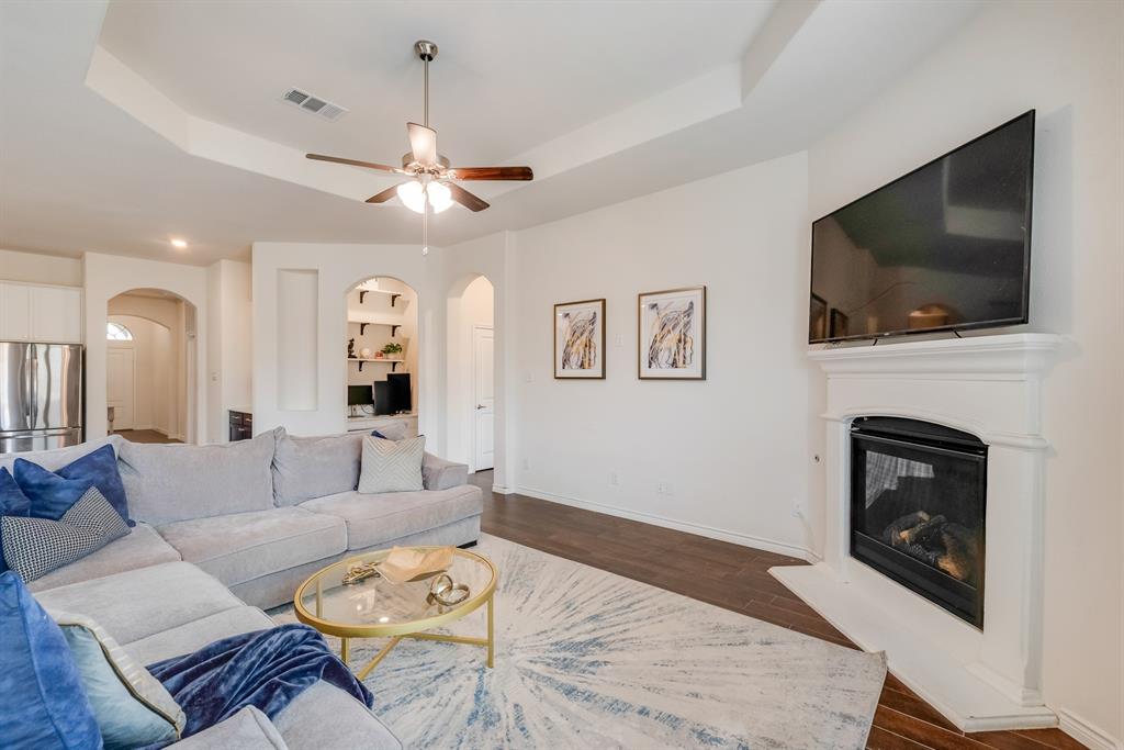 11221 Summer Rain Boulevard Property Photo 7