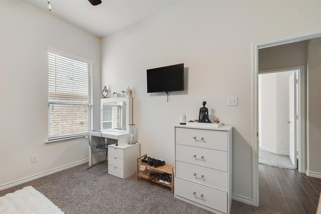 11221 Summer Rain Boulevard Property Photo 21