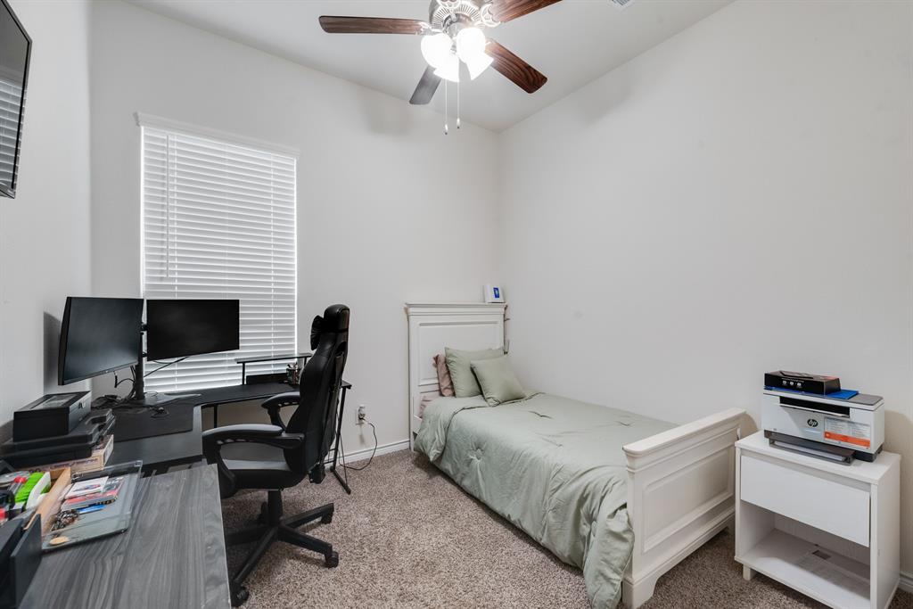 11221 Summer Rain Boulevard Property Photo 22