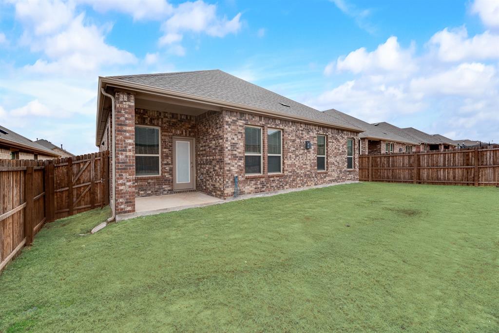 11221 Summer Rain Boulevard Property Photo 37