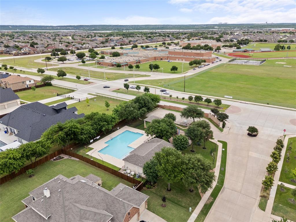 1206 Genesis Drive Property Photo 5