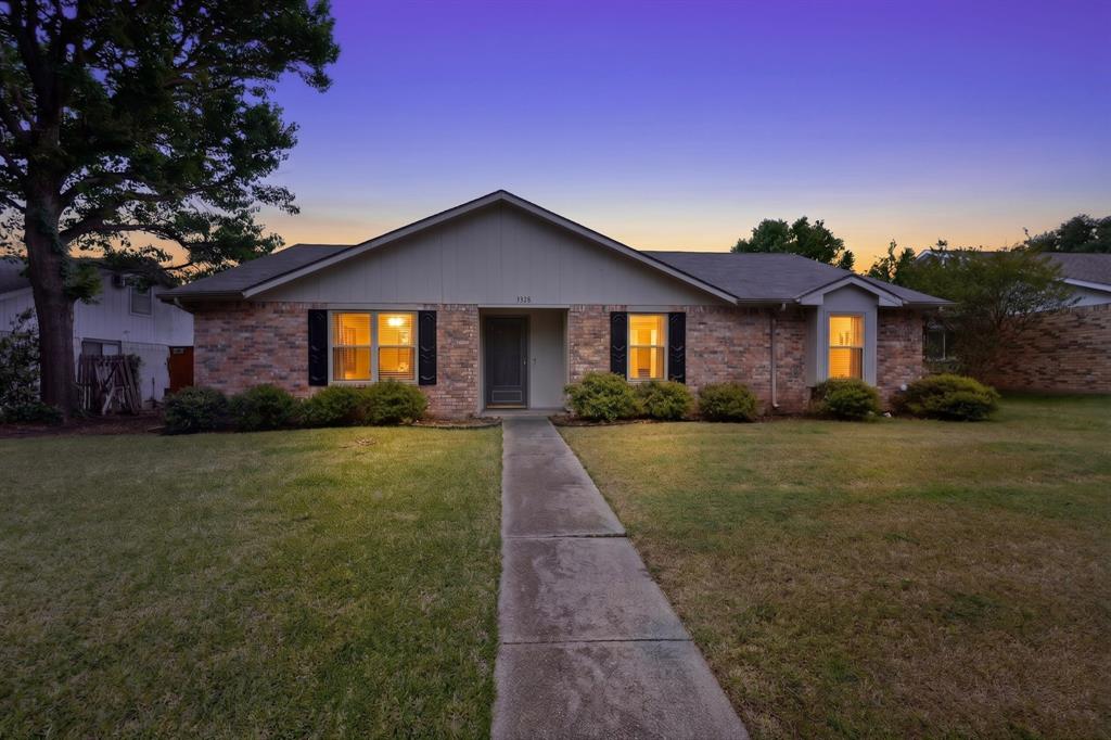 3228 Nova Trail Property Photo 2