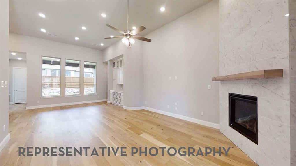 822 Shadow Creek Drive Property Photo 8