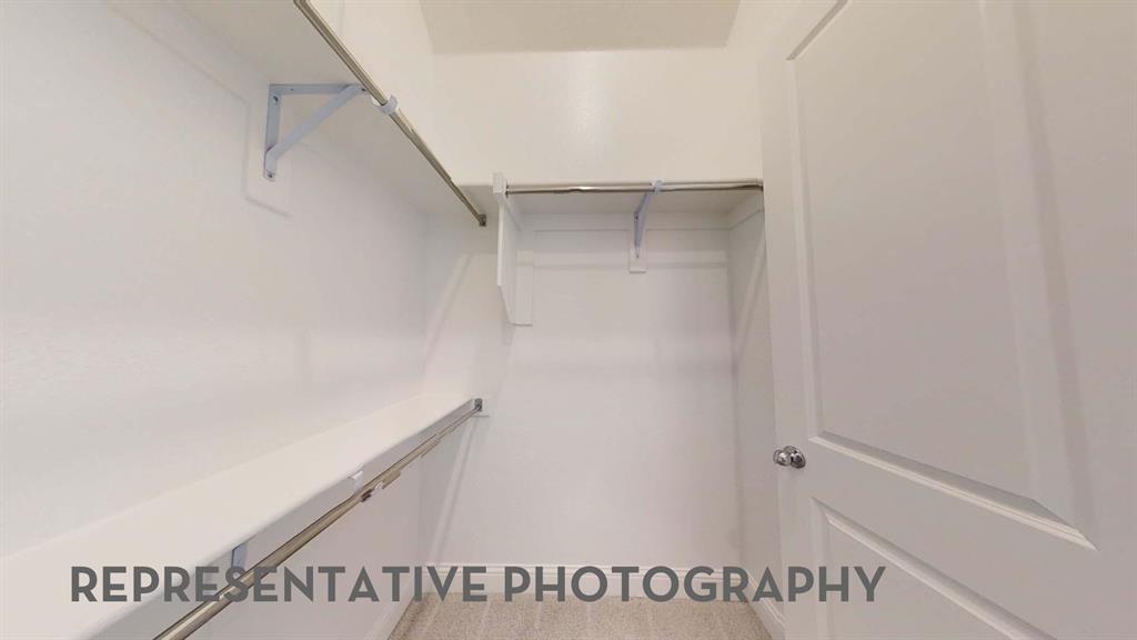 822 Shadow Creek Drive Property Photo 15