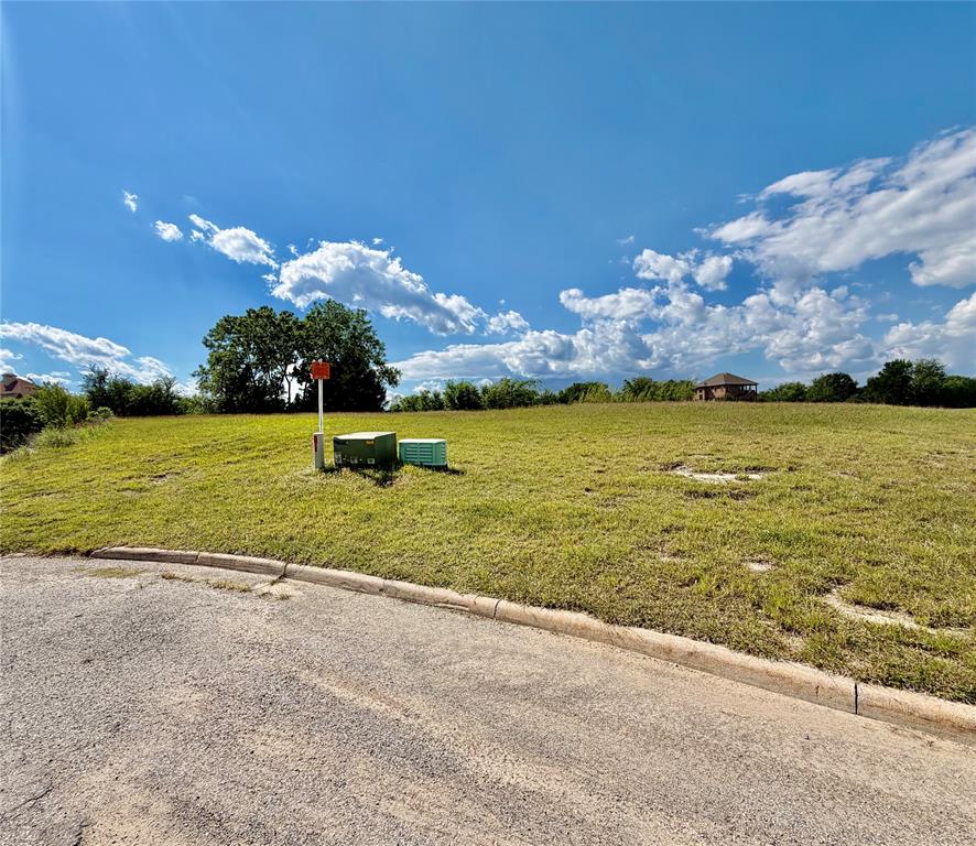 12 Monarch Drive Property Photo 2