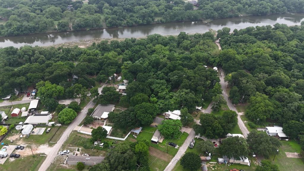 8165 Deer View Circle Property Photo 3