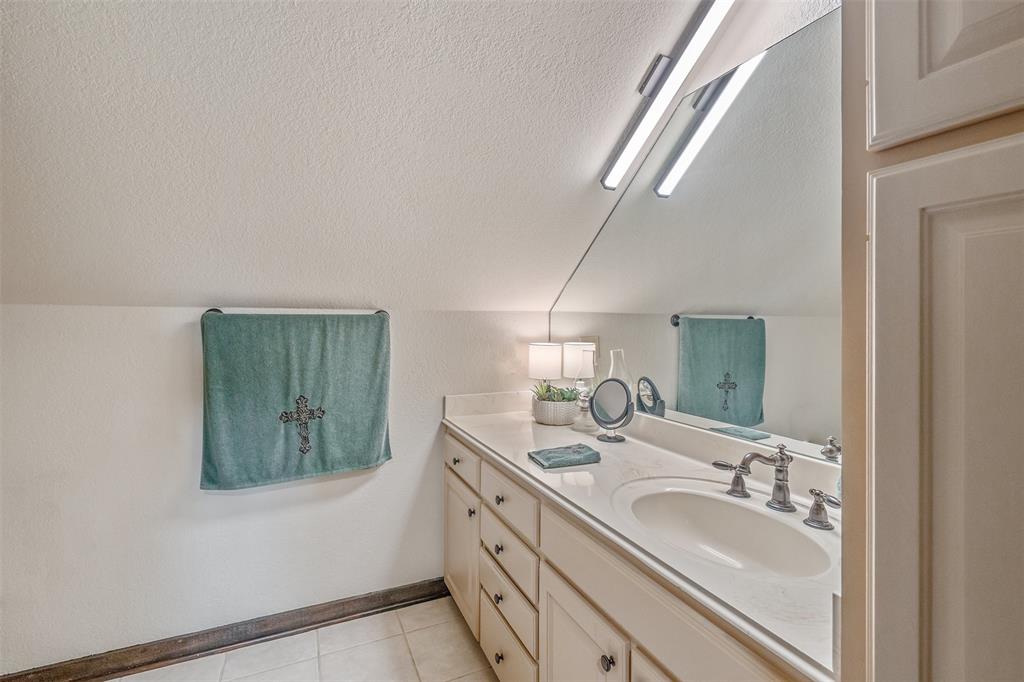 23241 County Road 2159 Property Photo 27