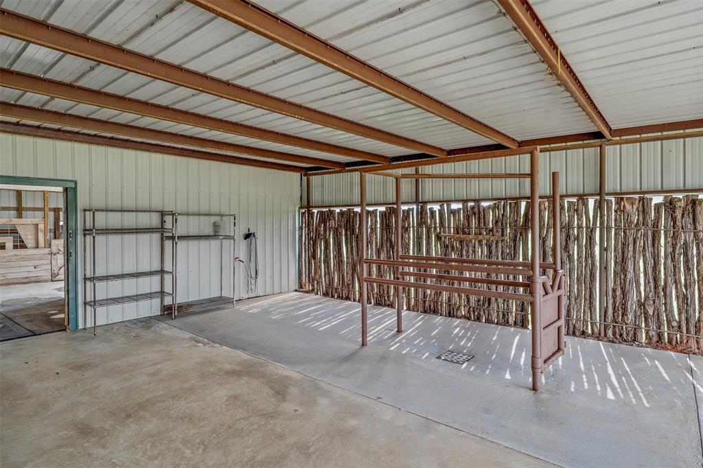 23241 County Road 2159 Property Photo 35