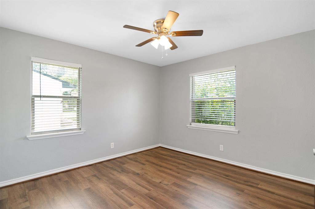 1812 Spring Lake Drive Property Photo 25