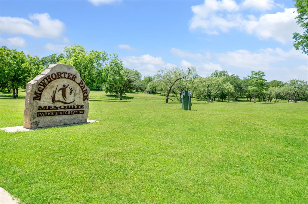1812 Spring Lake Drive Property Photo 33