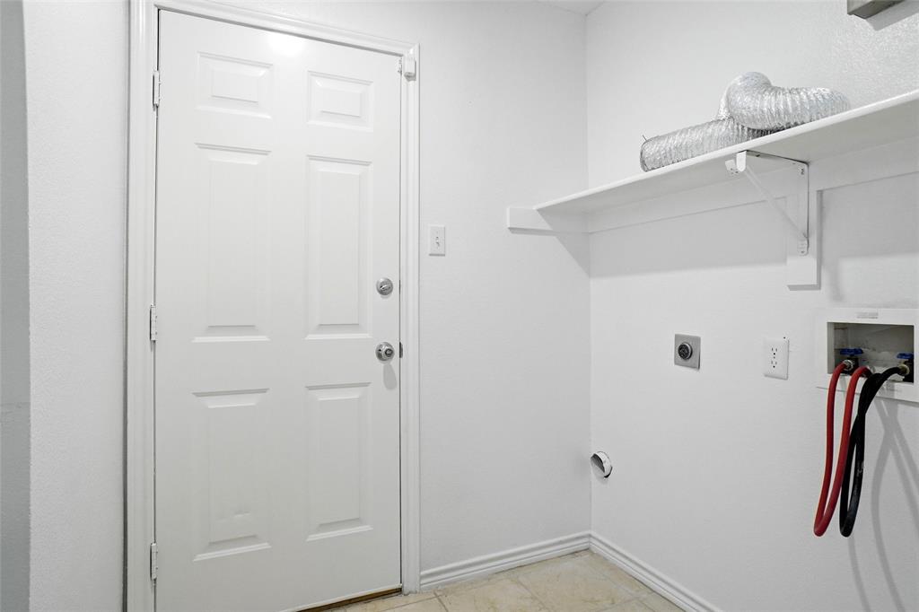 8105 Clipper Street Property Photo 19