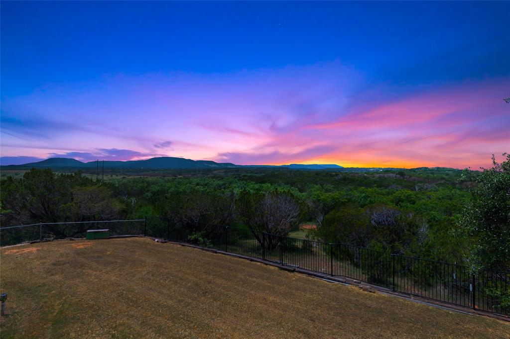 541 Country Place Property Photo 1