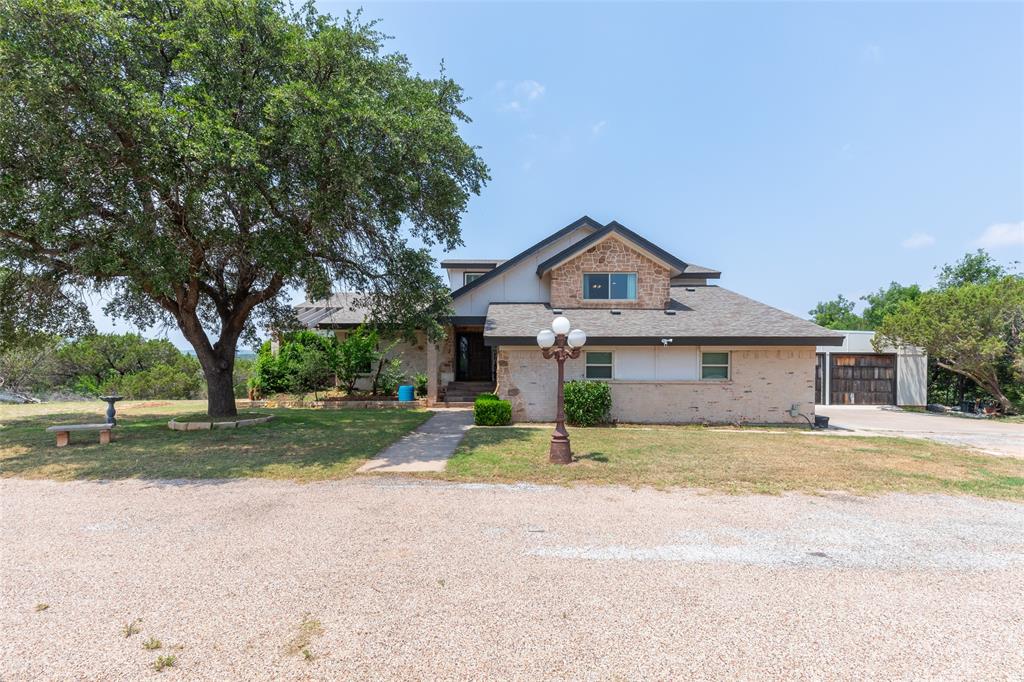 541 Country Place Property Photo 3