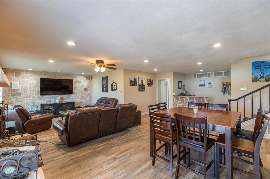 541 Country Place Property Photo 11