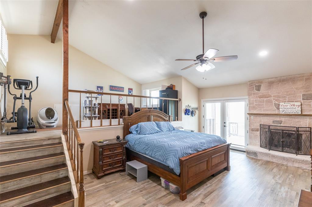 541 Country Place Property Photo 24