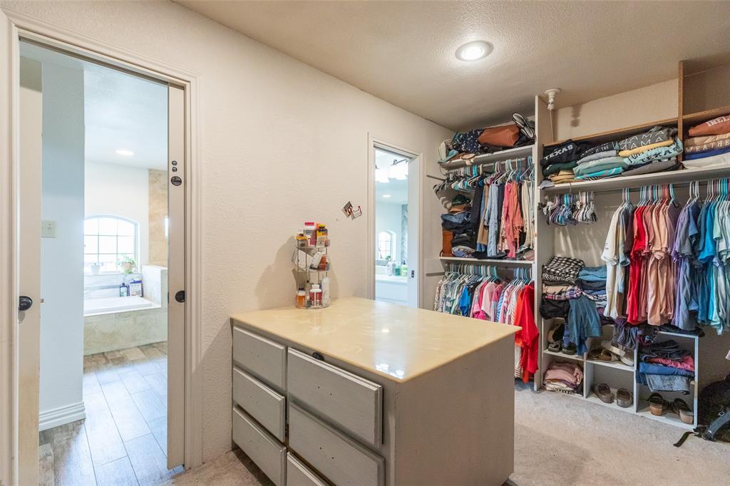 541 Country Place Property Photo 29