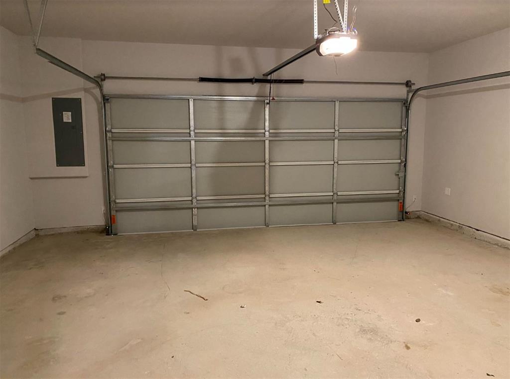 7833 Sunset Boulevard Property Photo 26