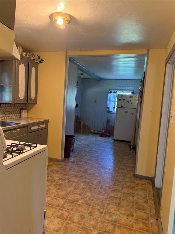 2077 Burson Road Property Photo 7