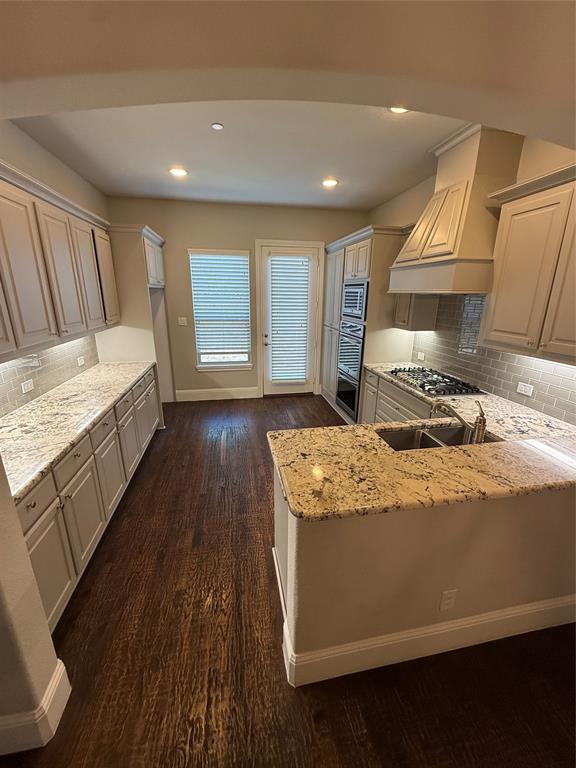 4229 Colton Drive Property Photo 5