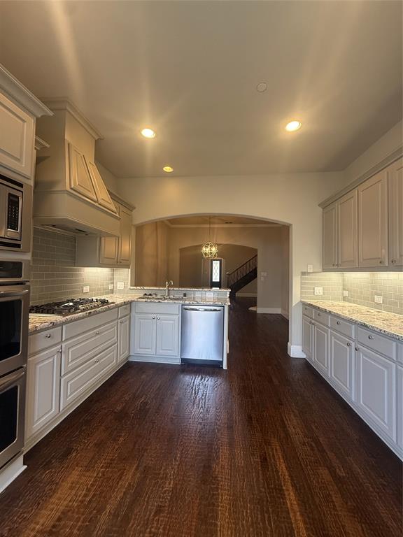 4229 Colton Drive Property Photo 6
