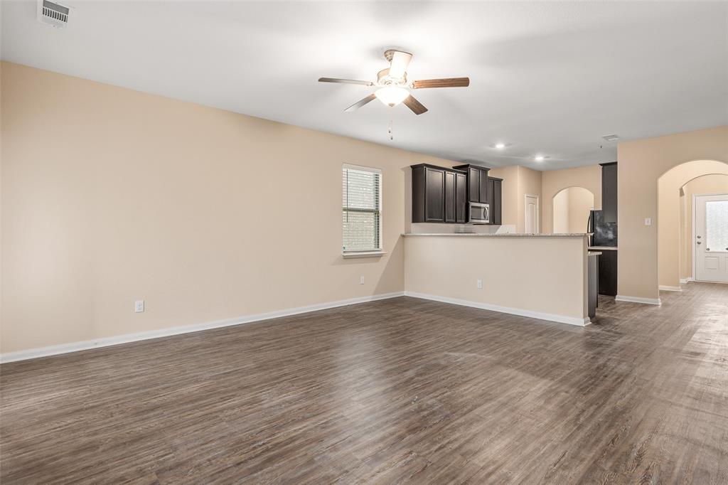 1431 Park Trails Boulevard Property Photo 3