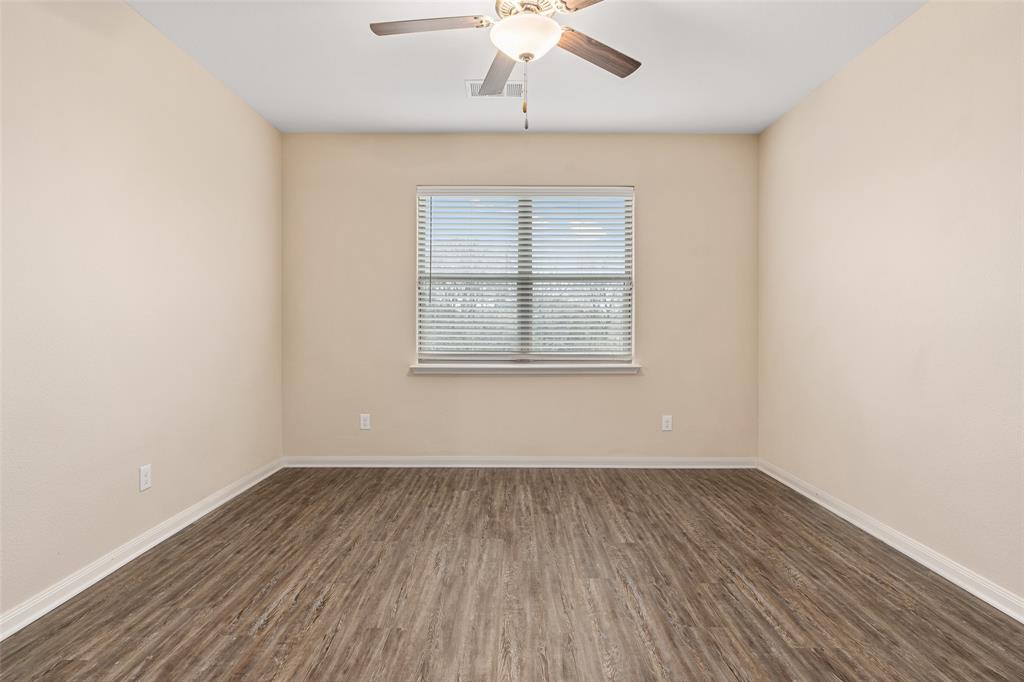 1431 Park Trails Boulevard Property Photo 9