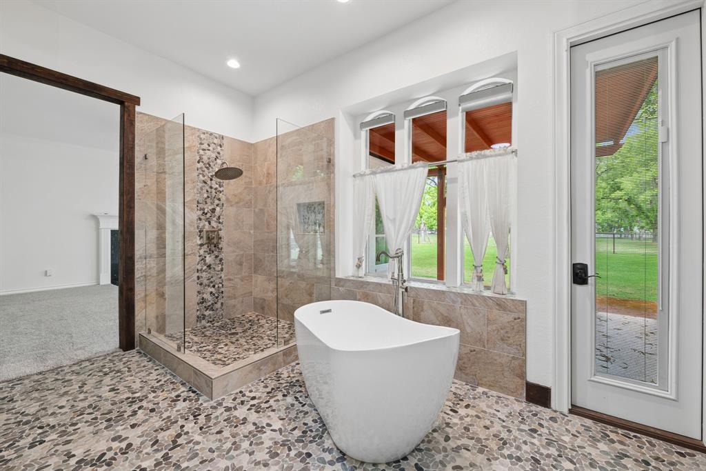5501 Equestrian Drive Property Photo 16