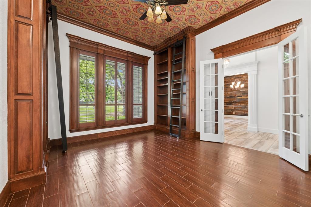 5501 Equestrian Drive Property Photo 22