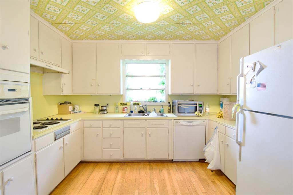 4901 Pine Avenue Property Photo 8