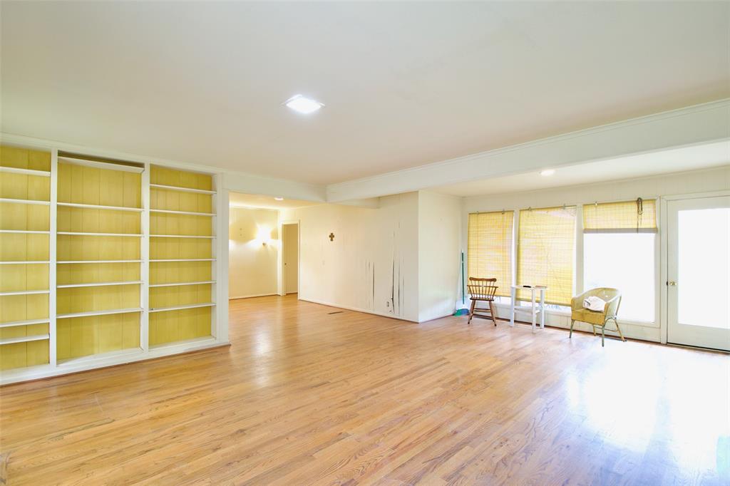 4901 Pine Avenue Property Photo 12
