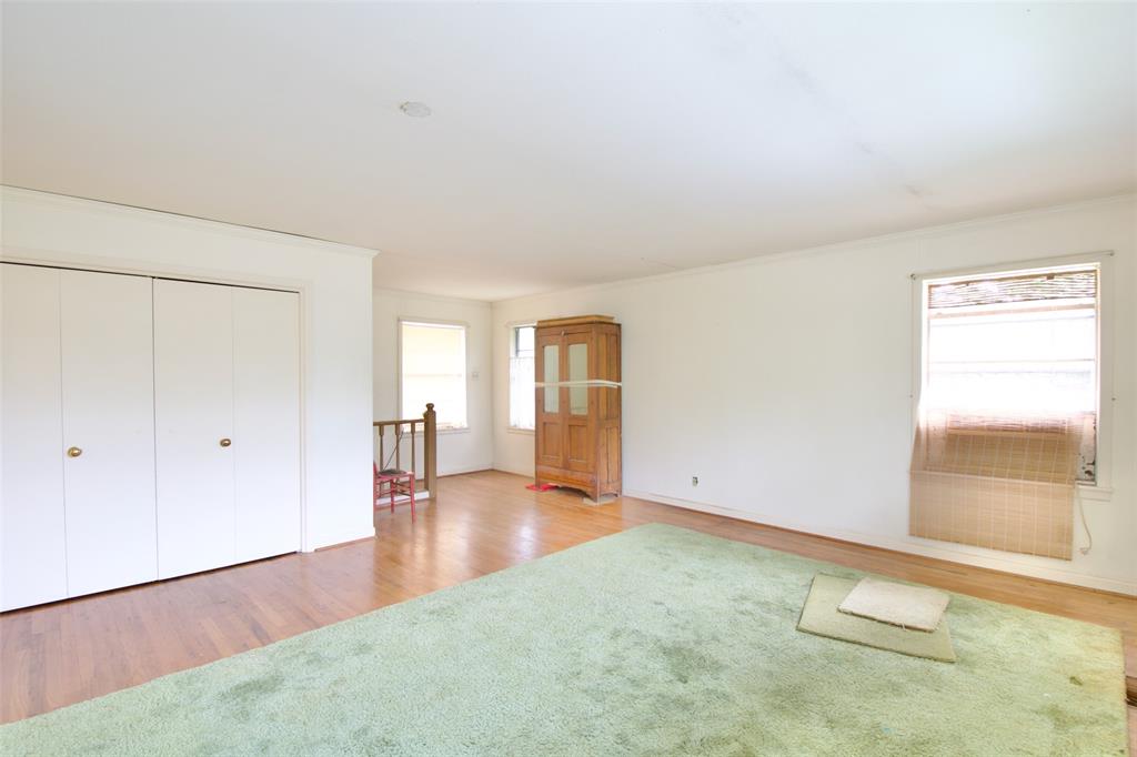 4901 Pine Avenue Property Photo 17