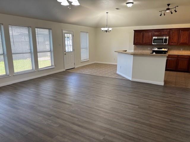 557 Marybeth Drive Property Photo 7