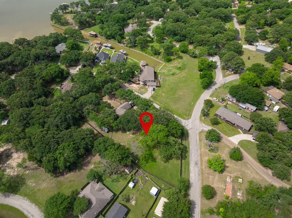 104 Autumn Wood Trail Property Photo 1
